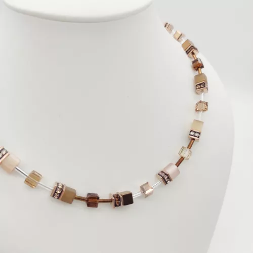 Coeur De Lion GeoCube Mocha Mousse nyaklánc