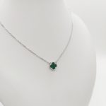 Ezüst nyaklánc zöld lóhere medállal