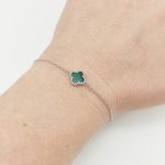 Ezüst karlánc zöld lóhere medállal