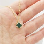 Aranyozott ezüst nyaklánc zöld lóhere medállal