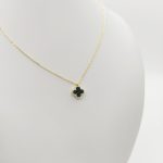 Aranyozott ezüst nyaklánc zöld lóhere medállal