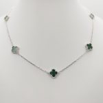 Ezüst nyaklánc 5 zöld lóhere medállal