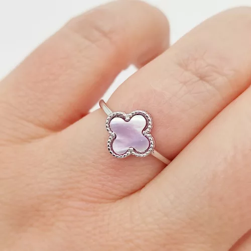 Ezüst rózsaszín lóherés gyűrű