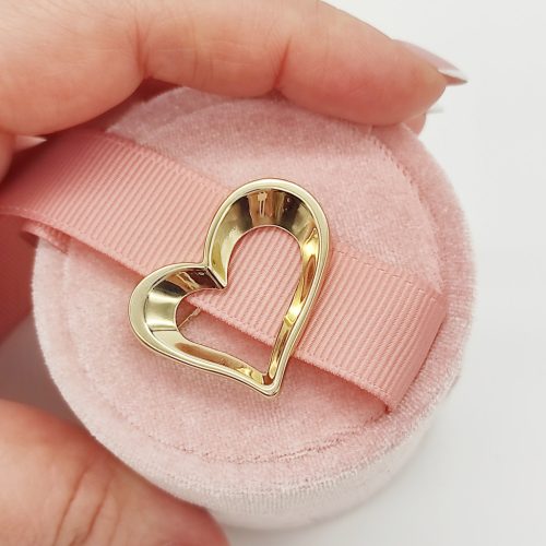 Sárga arany szív alakú bross