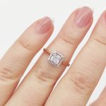 Sárga arany szikrázó szögletes köves gyűrű