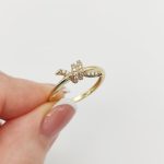 Sárga arany gyűrű csomó mintával