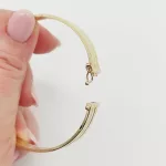 Sárga arany széles mutatós karperec