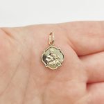 Sárga arany Jézus medál
