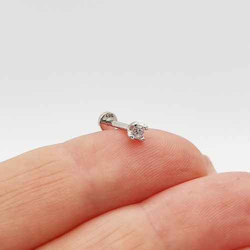 Fehér arany egy köves piercing