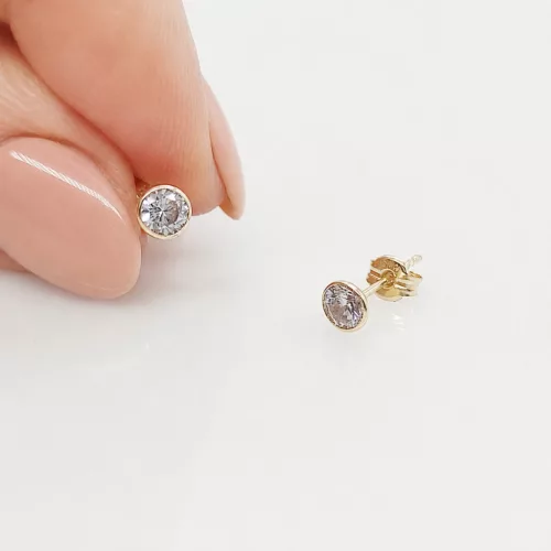 Sárga arany egy köves buttonos fülbevaló - 4 mm