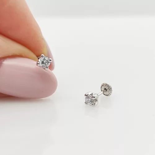 Fehér arany fehér köves fülbevaló