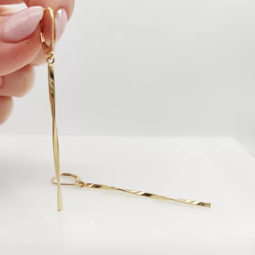 Sárga arany csavart pálcika fülbevaló