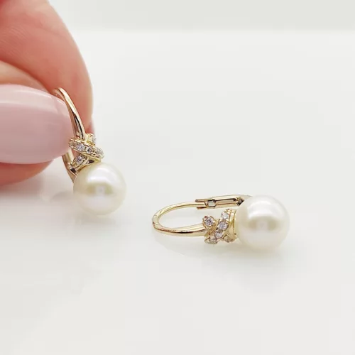 Sárga arany fülbevaló gyönggyel