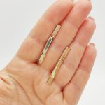 Sárga arany hosszú minimál pálcika fülbevaló