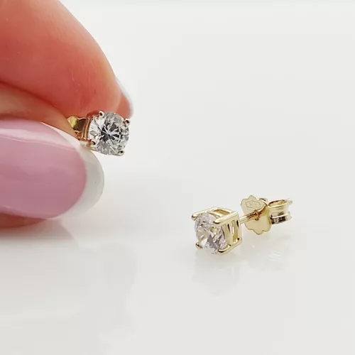 Sárga arany egy köves fülbevaló