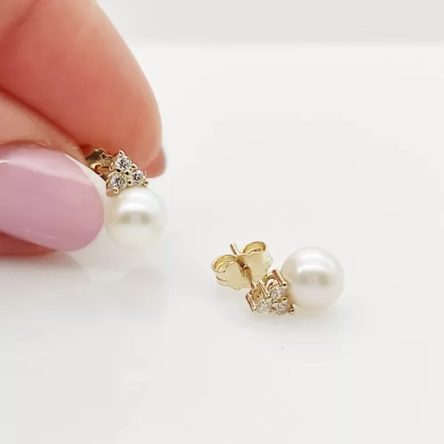 Sárga arany fülbevaló tenyésztett gyönggyel