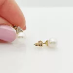 Sárga arany fülbevaló tenyésztett gyönggyel