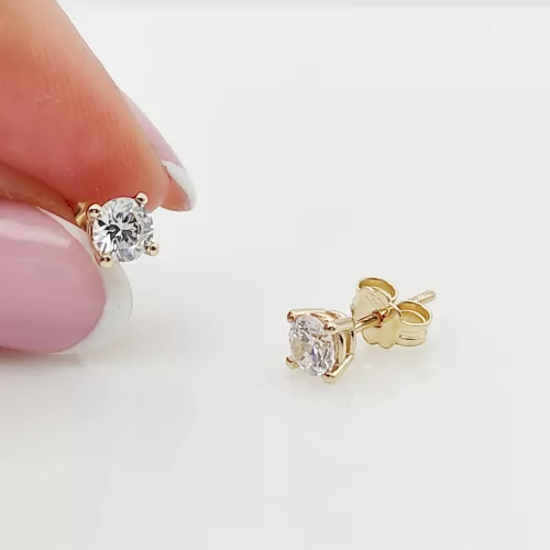 Sárga arany egy köves fülbevaló