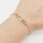 Sárga arany modern köves karlánc