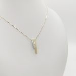 Sárga-fehér arany nyaklánc modern medállal