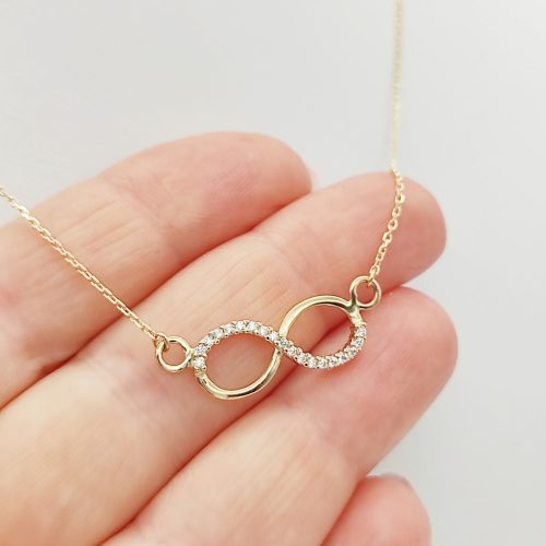 Sárga arany nyaklánc köves végtelen medállal