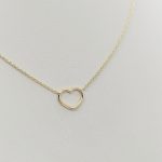 Sárga arany nyaklánc minimál szívvel