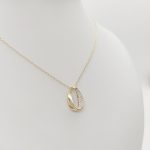 Sárga arany nyaklánc modern medállal