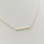 Sárga arany nyaklánc minimál medállal