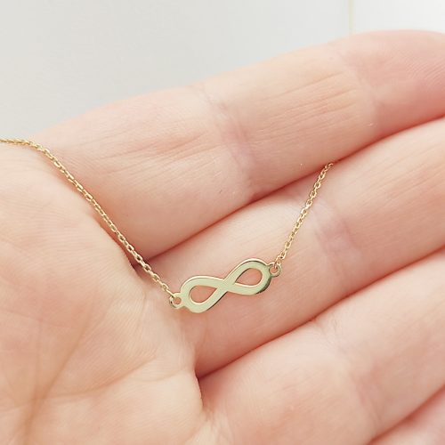 Sárga arany nyaklánc végtelen medállal