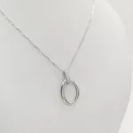 Fehér arany nyaklánc mutatós nagy medállal