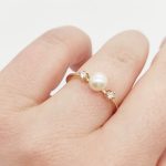 Sárga arany gyűrű gyönggyel és cirkóniával