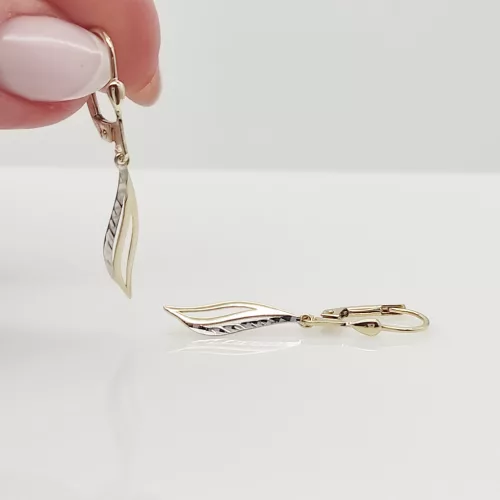 Sárga-fehér arany metszett lógós fülbevaló