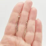 Sárga-fehér arany metszett lógós fülbevaló