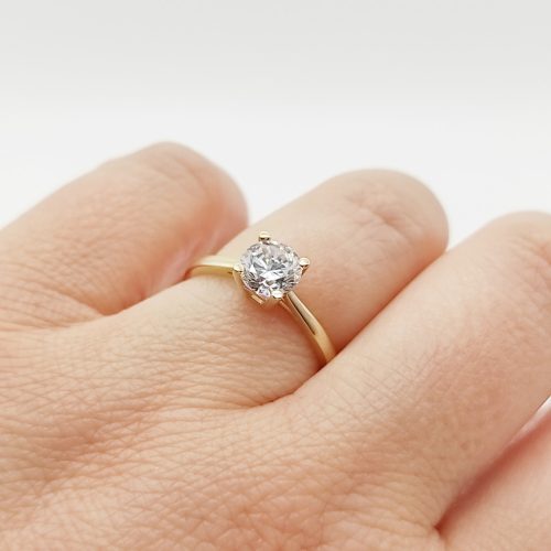 Sárga arany gyűrű cirkóniával