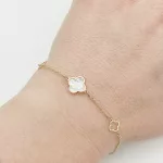 Sárga arany karlánc gyöngyház lóherével