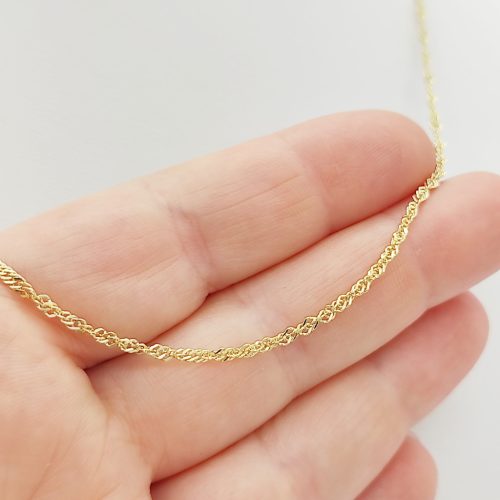 Sárga arany csavart nyaklánc