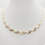 Sárga-fehér arany metszett nyakék