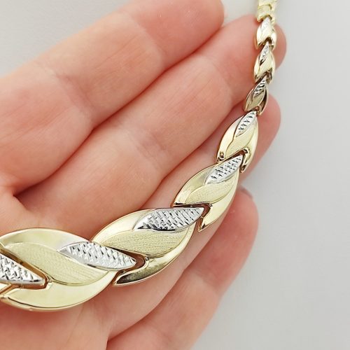 Sárga-fehér arany metszett nyakék