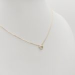 Sárga arany nyaklánc apró szív medállal