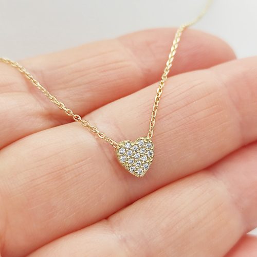 Sárga arany nyaklánc köves szív medállal