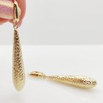 Sárga arany metszett hosszú csepp fülbevaló