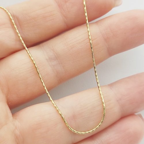 Sárga arany metszett kígyó nyaklánc - 45 cm