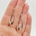 Sárga arany modern csepp alakú fülbevaló