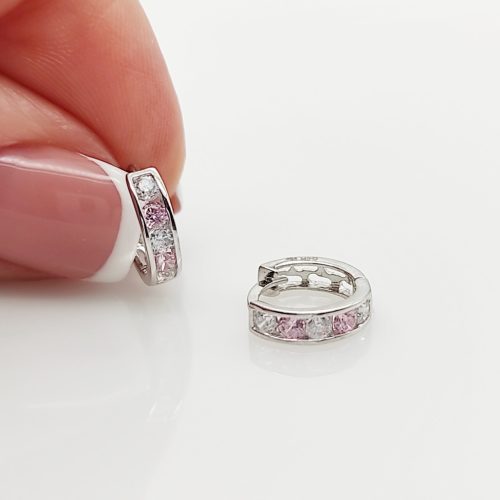 Fehér arany karika fülbevaló cirkóniákkal