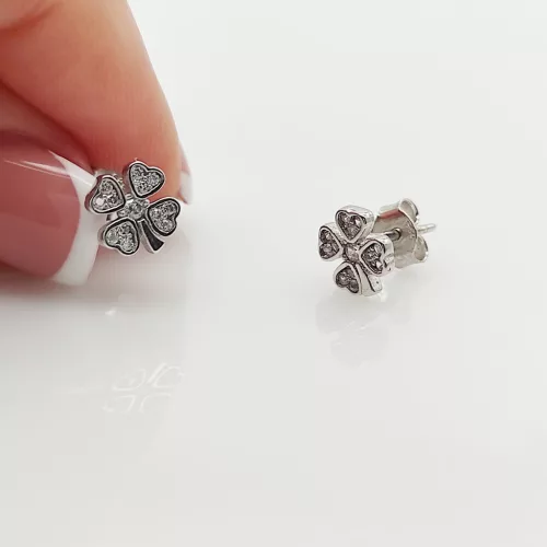 Fehér arany köves lóhere fülbevaló