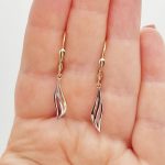 Sárga-fehér arany modern fülbevaló