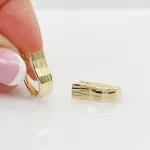 Sárga arany klasszikus metszett fülbevaló