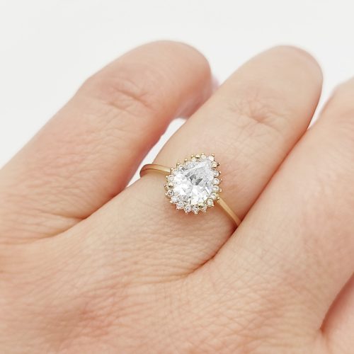 Sárga arany gyűrű cirkóniával