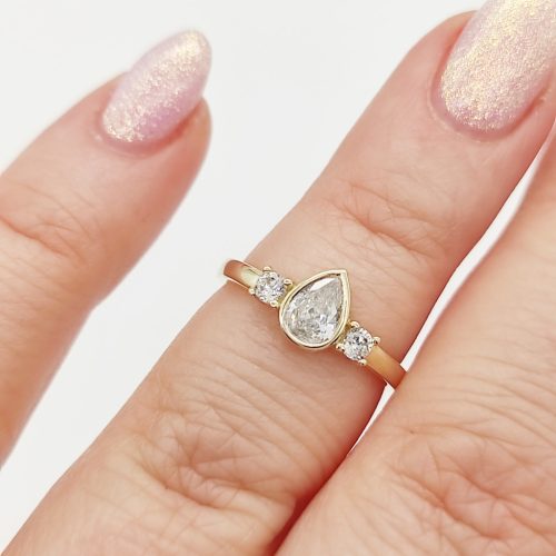 Sárga arany gyűrű cirkóniával