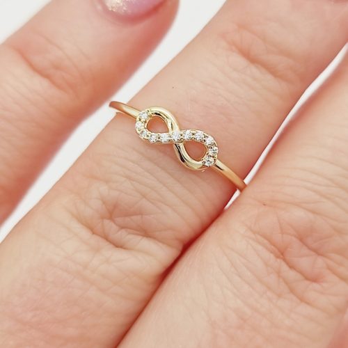 Sárga arany végtelenes gyűrű